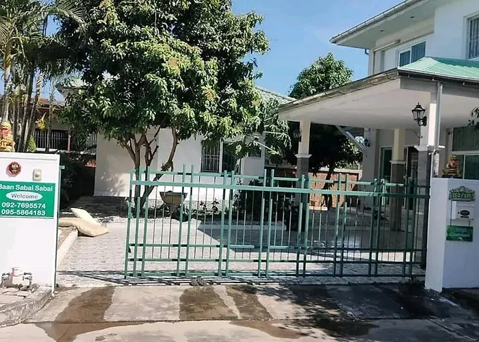 別荘 Charming 3-bedroom House With Pool Near Lat Krabang Airport *
